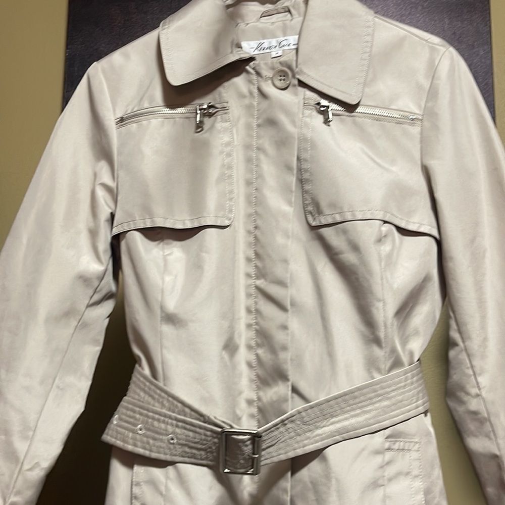 Kenneth Cole Beautiful Jacket - Picture 2 of 6